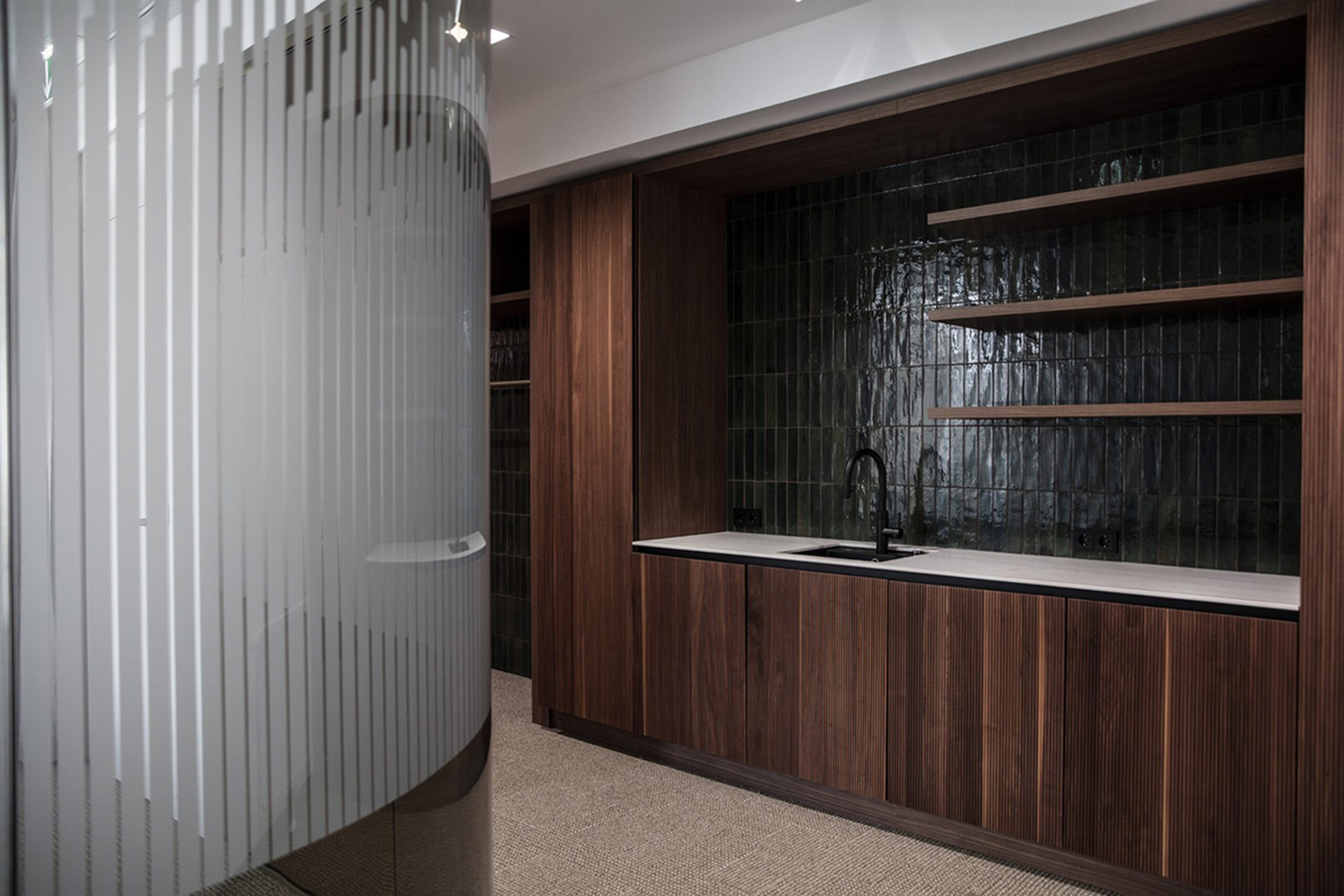 Hypo_Immo_Linz_Ambiente_P1A6630_by-Zoe-Goldstein_bearb_sso